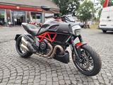 Ducati Diavel Carbon Red - Offers matching your search criteria