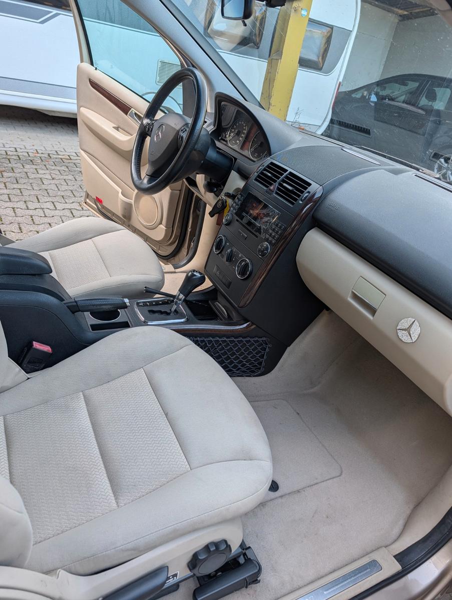 Mercedes-Benz A200 2007 — photo 11
