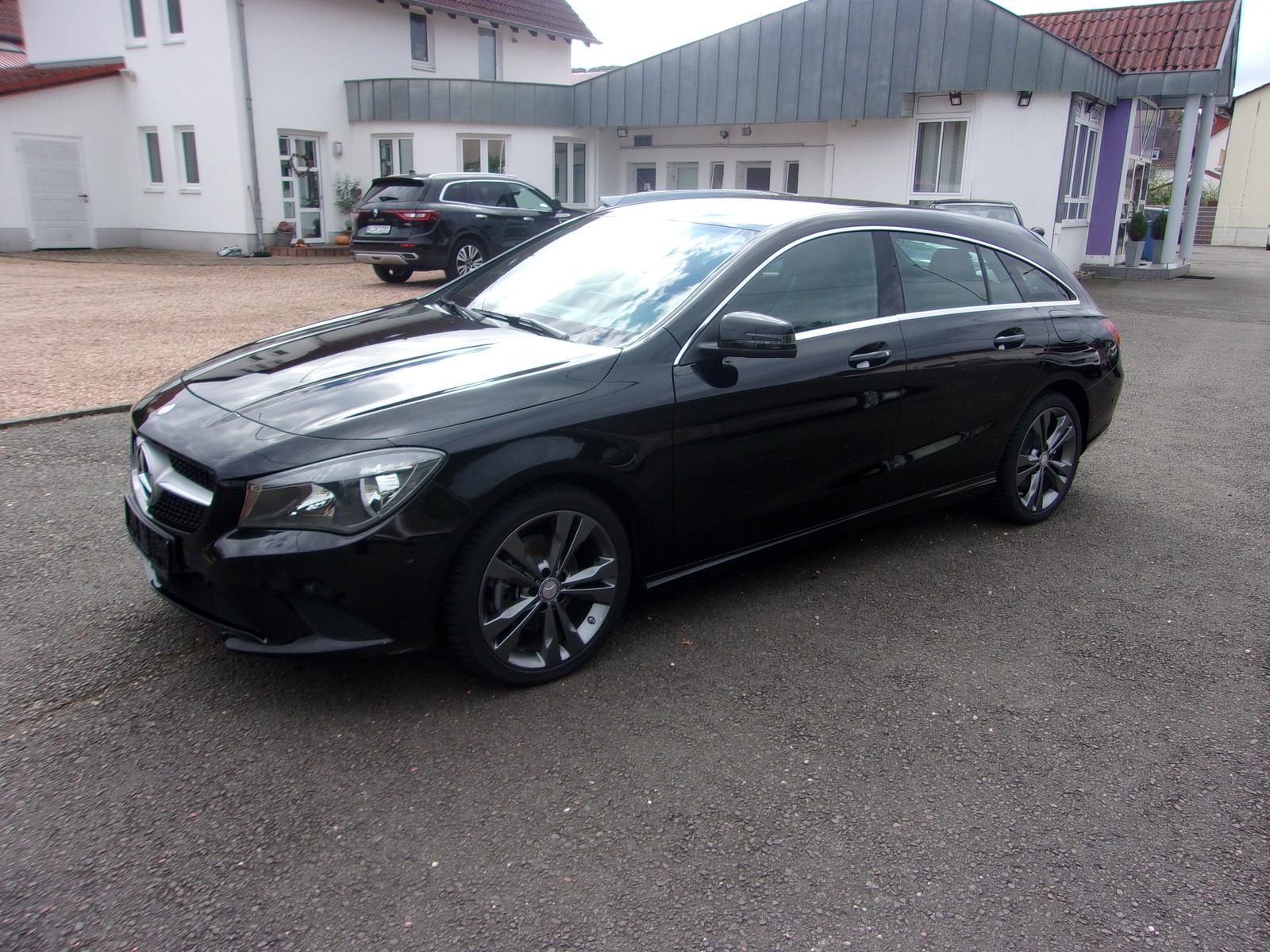 Mercedes-Benz CLA 180 Shooting Brake Klima SHZ PDC