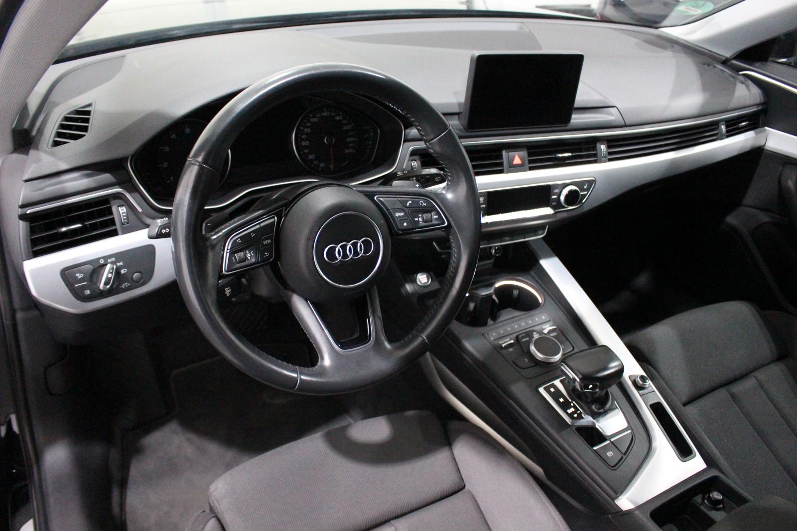 Audi A4 Avant 40 TFSI Sport S-Line NAVI LED 19" TOP