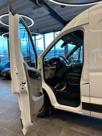 Maxus Deliver 9 *Klima*PDC*Kamera*Carplay*