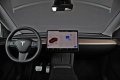 TESLA Model Y Performance AWD MY2023*AHK*Unfallfrei