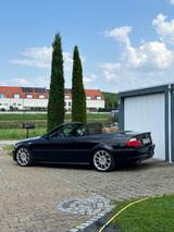 BMW 320i Cabrio - top Ausstattung - M Paket - BMW 320 aus 2004: 320i