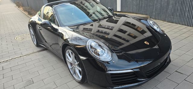 PORSCHE 991Targa 4S ,1.Hand,unfallfrei,ALU20",PDLS ,