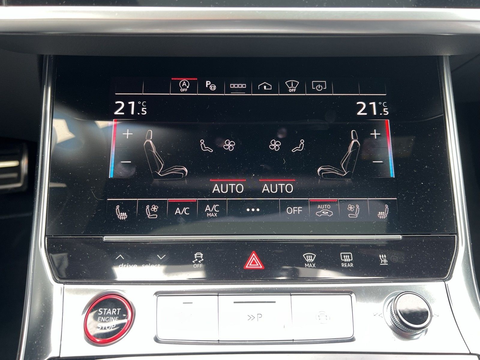 Fahrzeugabbildung Audi RS 6 Avant ASG 3 J./150t km RS-Dynamikpaket plus