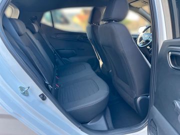 Hyundai i10 1.0 CONNECT & GO - NAVI - SOFORT