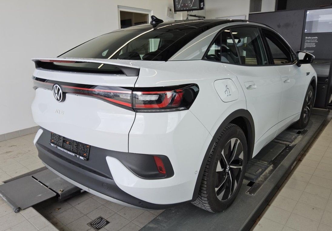 Volkswagen ID.5 Pro Performance  HeadUp Standheiz Navi LED  imagem 3
