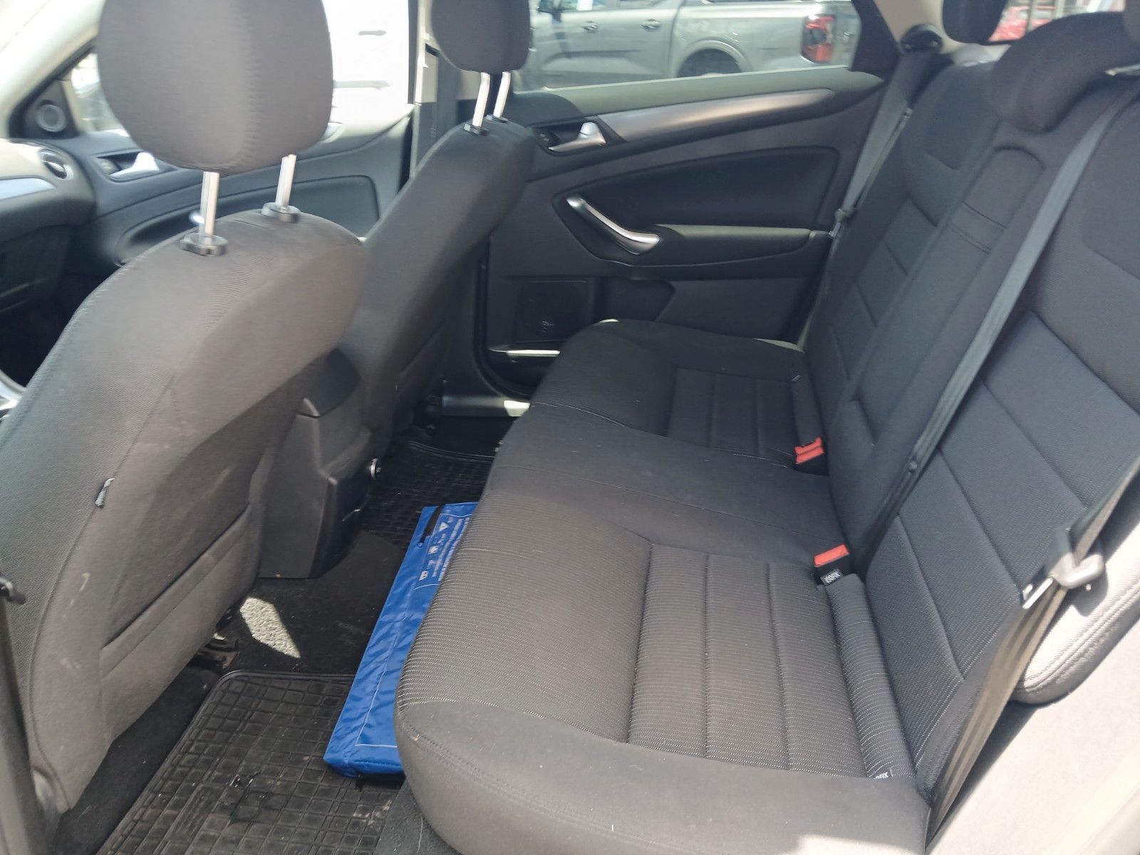 Fahrzeugabbildung Ford Mondeo Turnier Titanium