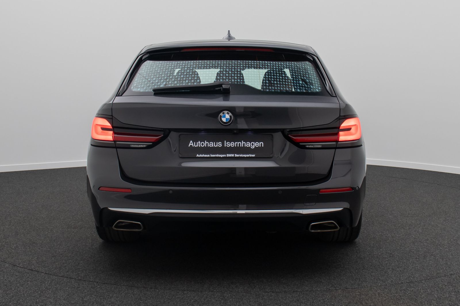 Fahrzeugabbildung BMW 540d  xD LuxuryLine Kamera Laser HUD DAB HiFi 20