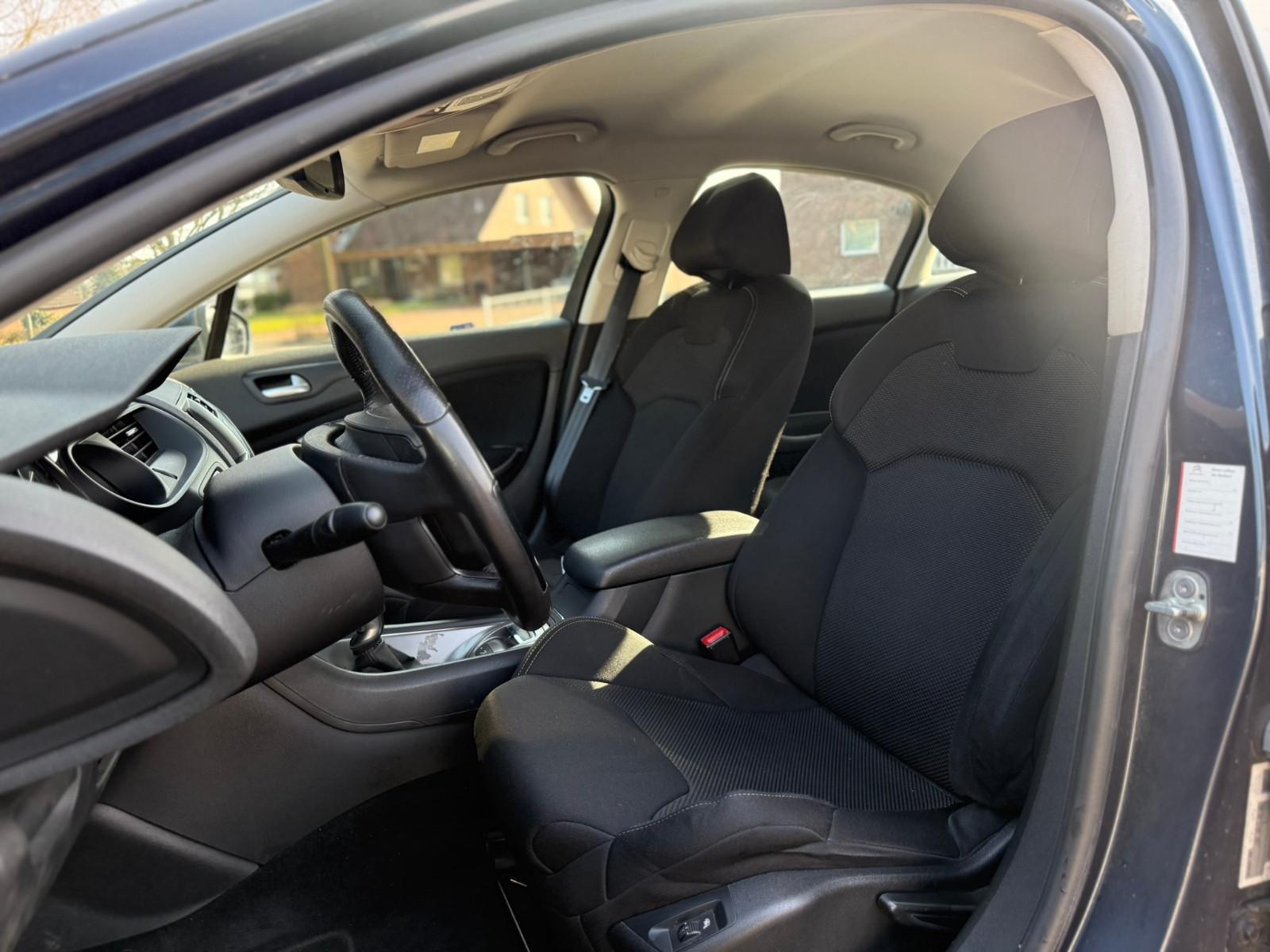 Citroën C5 BlueHDI Selection *Hydropneumatik&Navi&DAB+