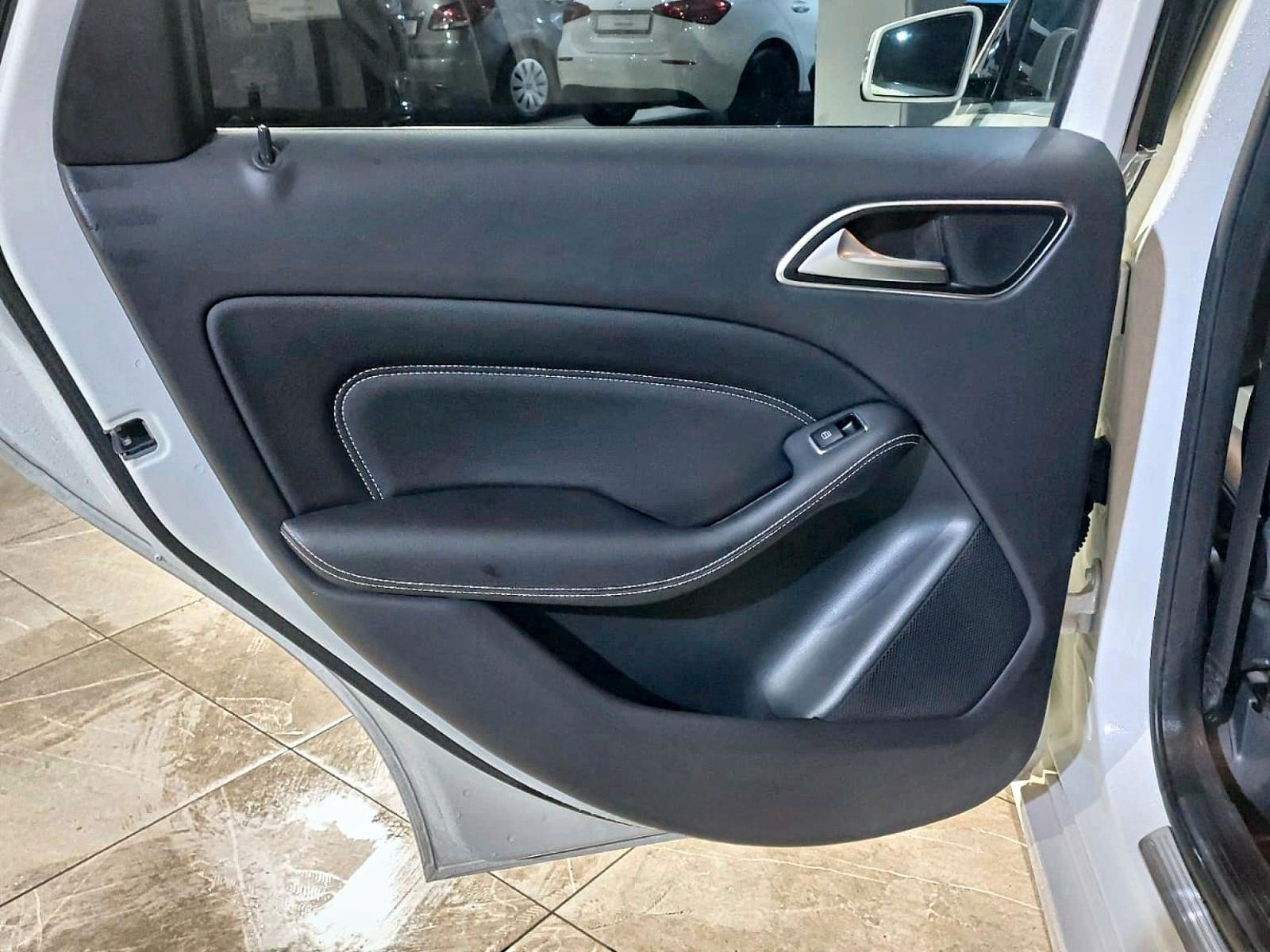 Mercedes-Benz B 200 *Erst 86tkm*Automatik*Navi*PDC*AHK 1,4t*