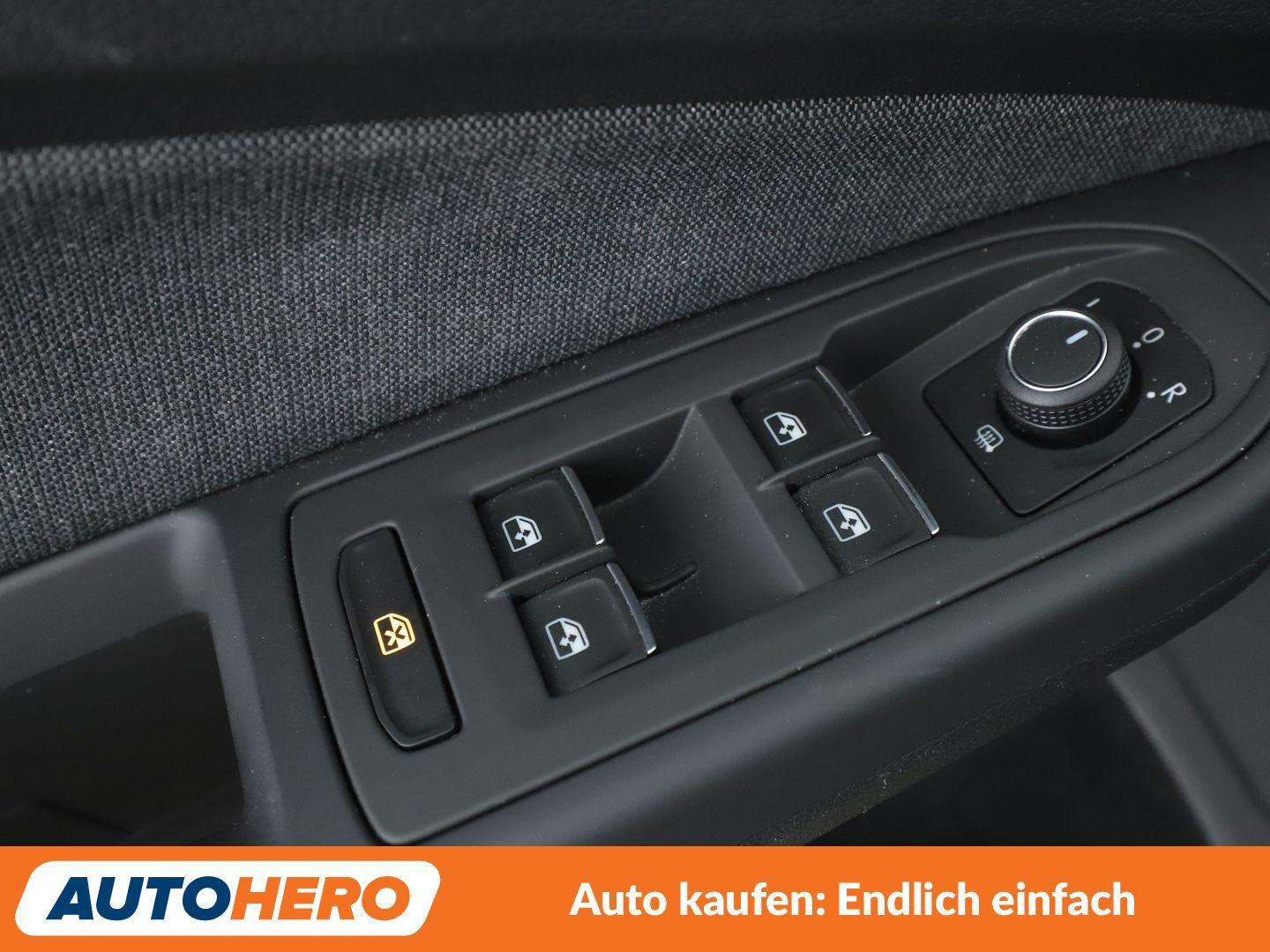 Volkswagen Golf VIII 1.5 TSI ACT Life*NAV*ACC*PDC*SHZ*LHZ*, миниатюра 22