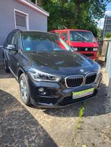 BMW X1 Baureihe X1 sDrive 18 i Sport Line/ 1.HAND - BMW X1: Sdrive 18i