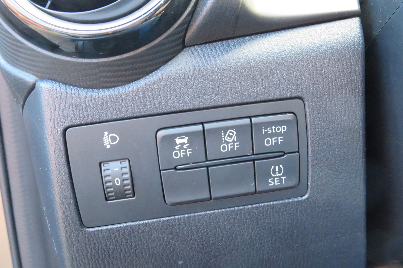 Fahrzeugabbildung Mazda KIZOKU KLIMA TELVOR PDC ALU SITZHEIZUNG u.v.m.