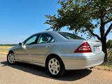 Mercedes-Benz C 180 KOMPRESSOR ELEGANCE Elegance - Mercedes-Benz C 180: Elegance