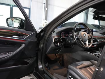 BMW 520 - 12