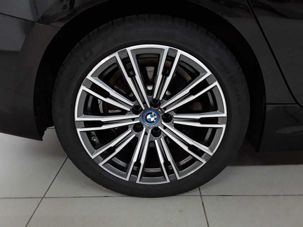 BMW 320e Touring Aut. M Sport Navi Pano SHZ  foto 16