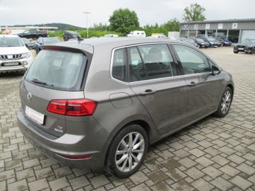 Volkswagen Golf - 7