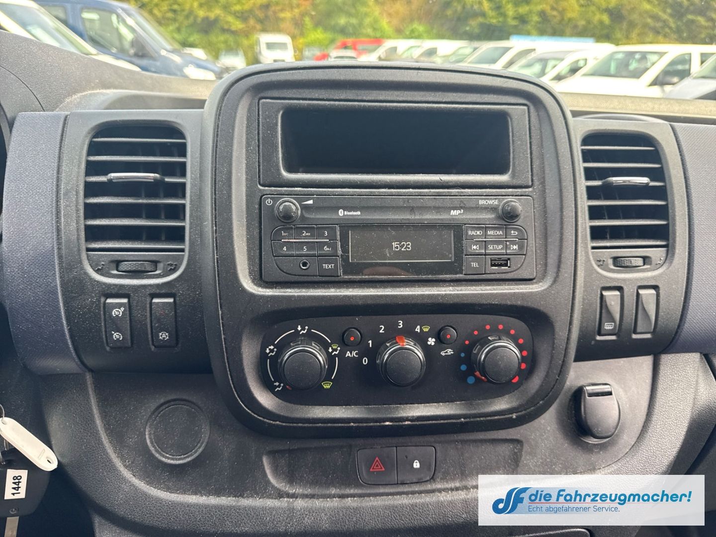 Fahrzeugabbildung Opel Vivaro B Kasten Combi L1H1 2,7t *1448 *EXPORT