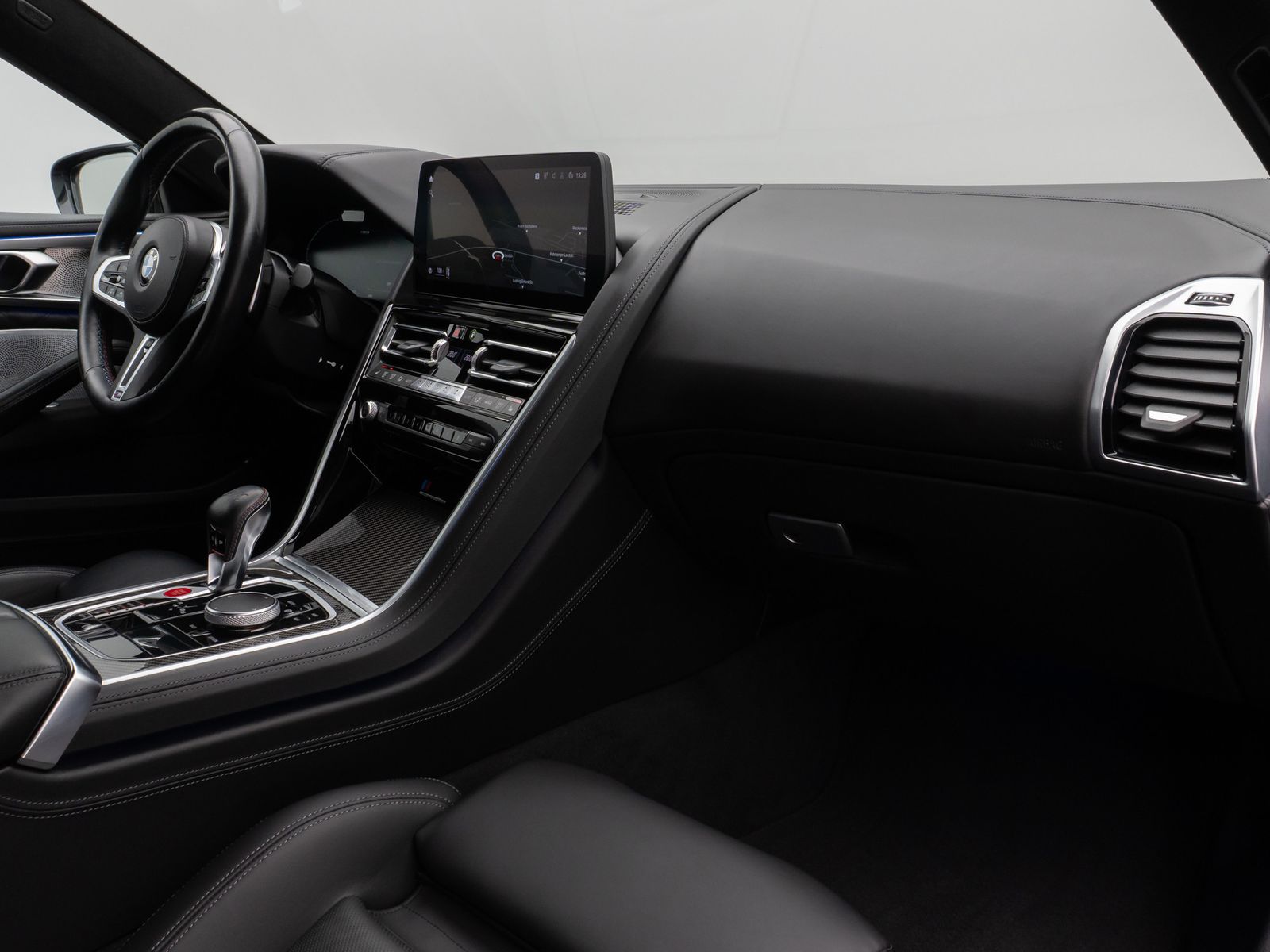 Fahrzeugabbildung BMW M8 Competition xD Gran Coupé SoftCL 360°TV Laser
