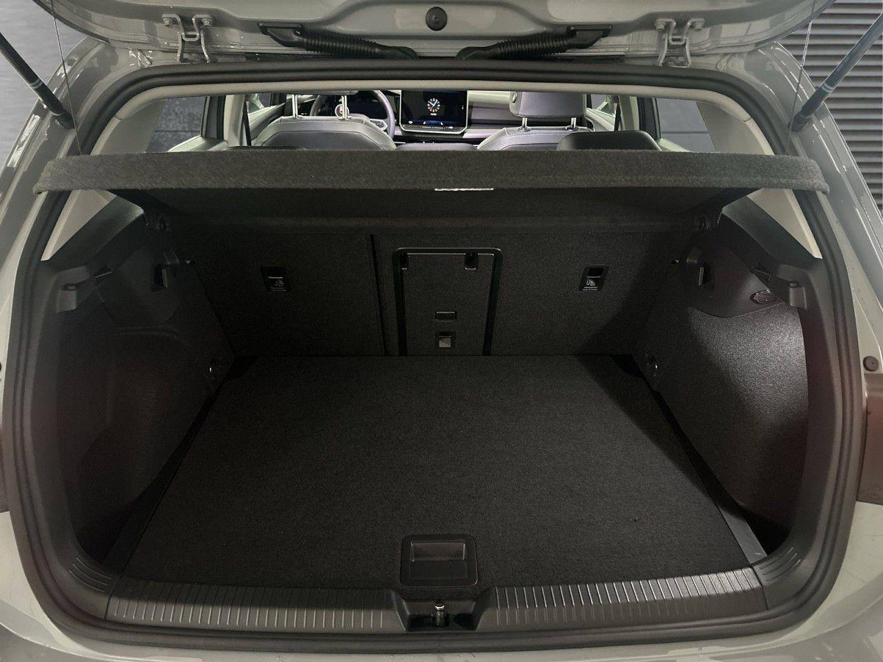 Volkswagen Golf - Bild 8