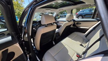 BMW 318 - 12