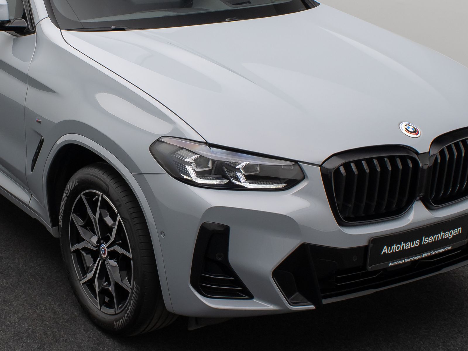Fahrzeugabbildung BMW X3 xD20d M Sport HUD DAB H/K AHK Komfort 19Zoll