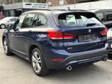 BMW X1 xDrive18d Sport Line Navi LED Leder AHK HiFi - BMW X1 Gebrauchtwagen in Mülheim (Ruhr)