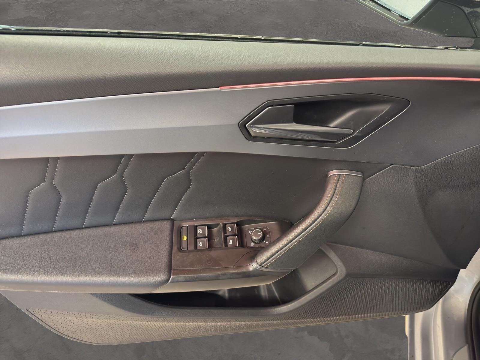 Cupra Leon SP 2.0 TSI DSG 4Drive VZ LED FULL-LINK 19 K, миниатюра 10
