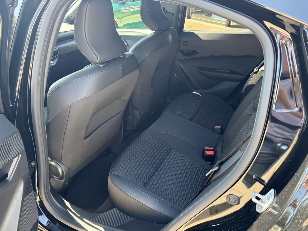RENAULT Clio - Bild 10