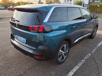 Peugeot 5008 - 3