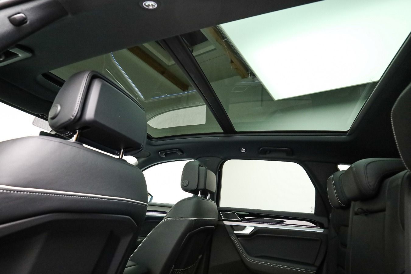 Volkswagen Touareg - Bild 27