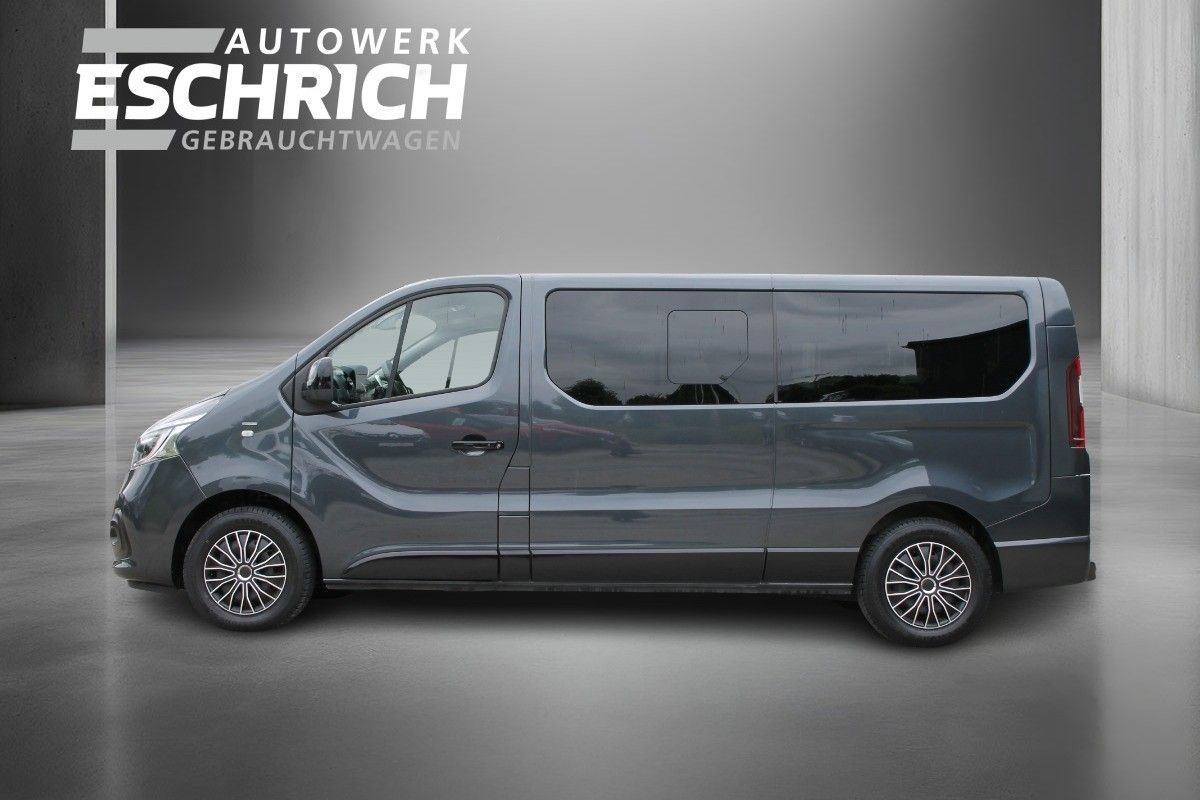 Fahrzeugabbildung Renault Trafic III Grand Spaceclass 9 Sitzer, Automatik