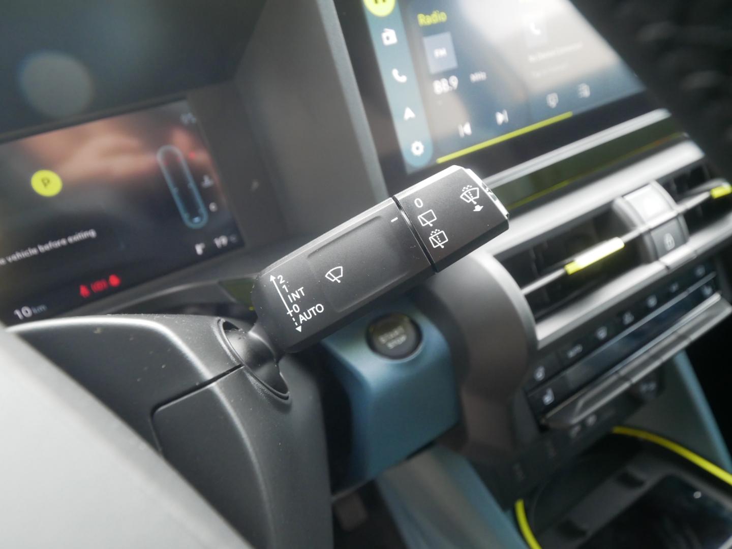 Fiat Grande Panda LA PRIMA HYBRID 1.2 eDCT 110 PS WIN