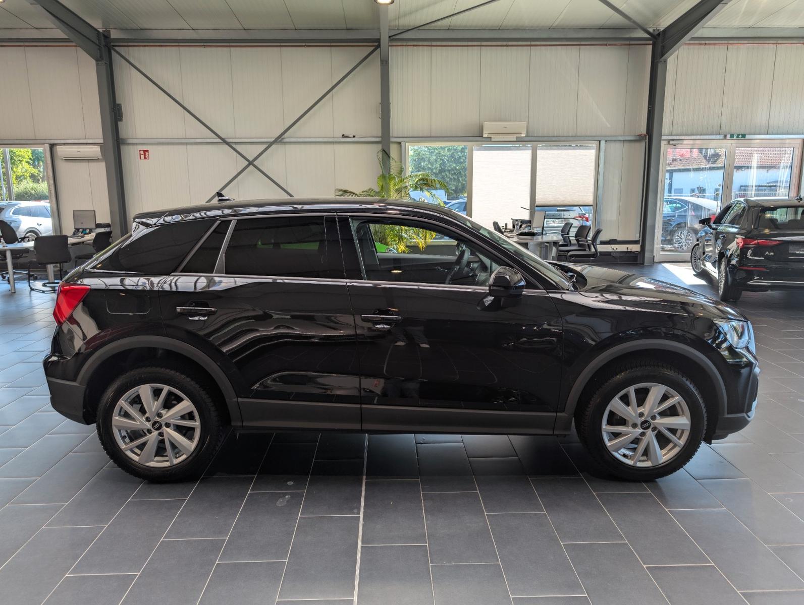 Audi Q2 35 TFSI S tronic 1.Hand, миниатюра 8