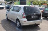 Toyota Corolla Verso 2.2 D-CAT Sol - gebrauchte Toyota Corolla Verso aus dem Jahr 2008