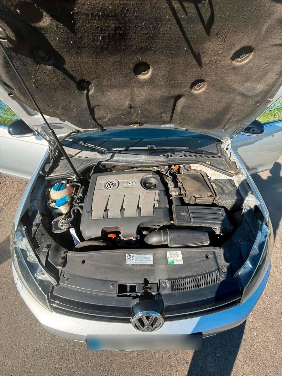Volkswagen Golf 2012 — photo 11