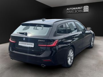 BMW 330 - 12