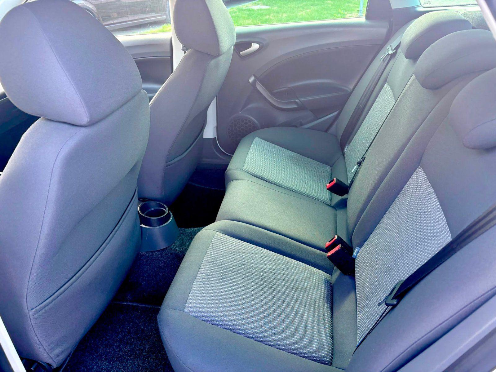 Seat Ibiza 2010 — photo 9