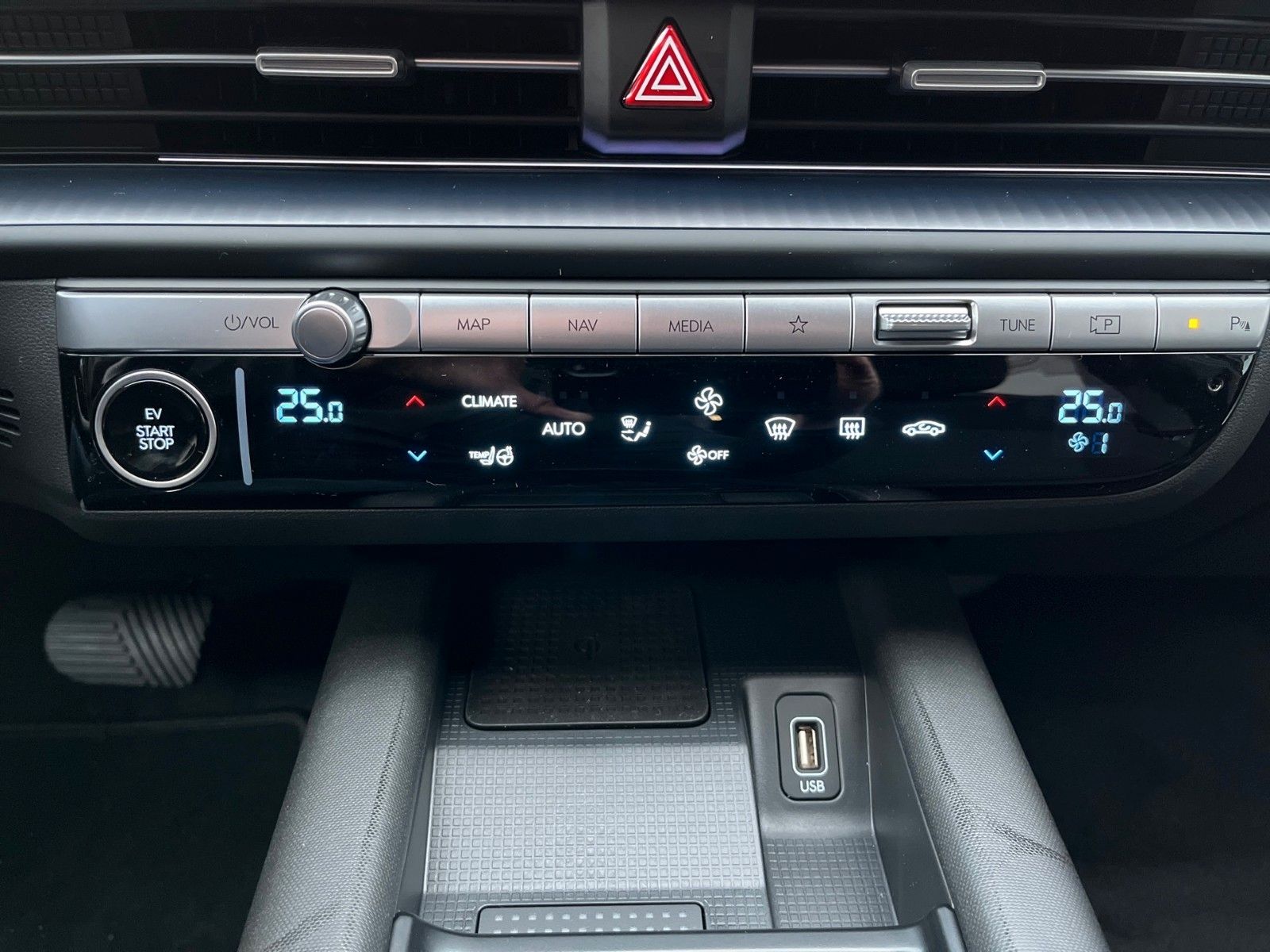 Hyundai IONIQ 6 - Bild 14