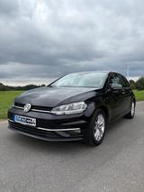 Volkswagen Golf VII mit behindertengerechtem Umbau - Volkswagen Golf: Umbau