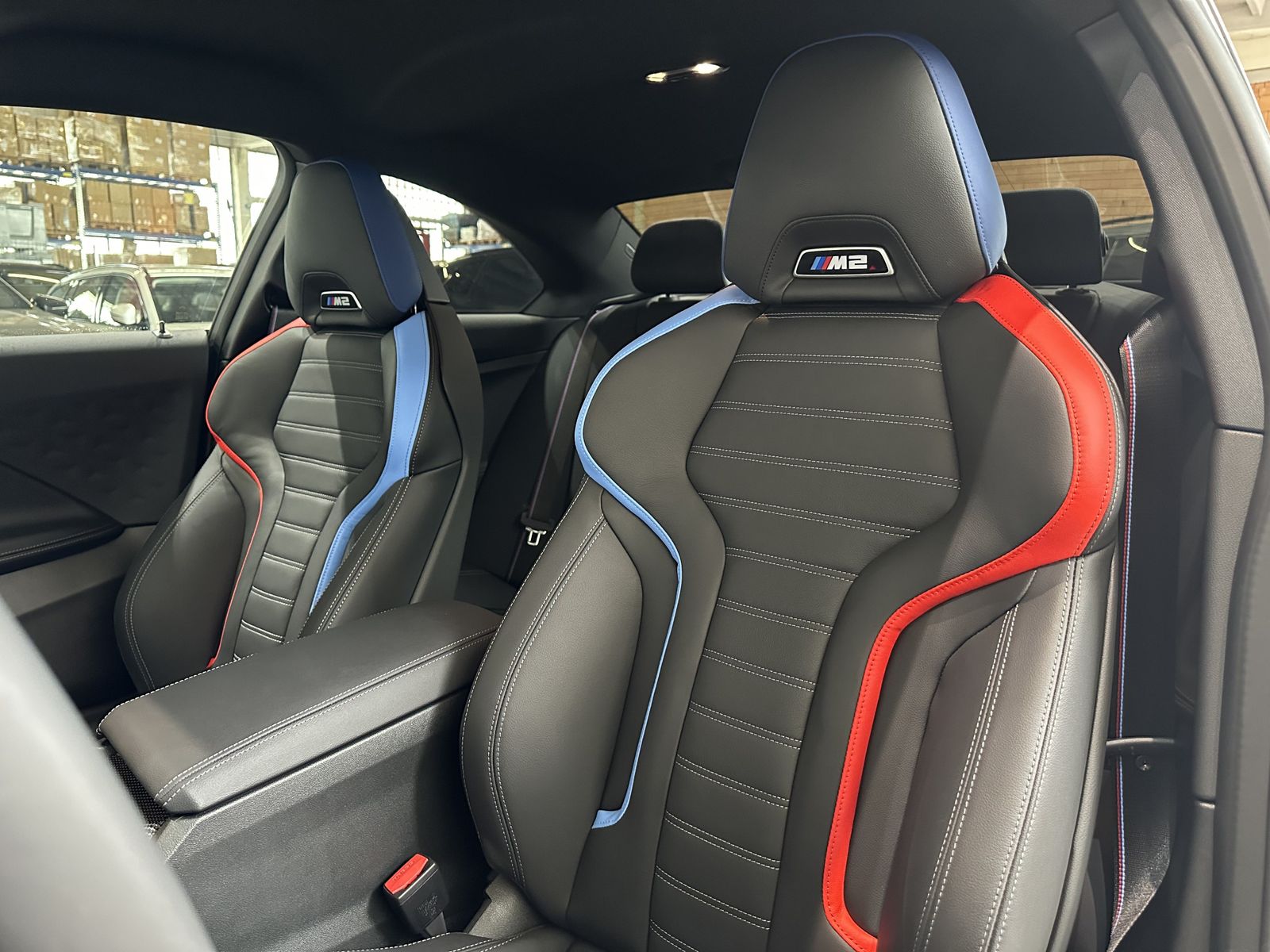 Fahrzeugabbildung BMW M2 Coupé M Drivers P. HK HiFi ACC Stop&Go