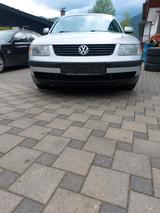 Volkswagen vw Passat 3B 1.8 Benzin  neu Tüv - Volkswagen Passat aus 1997: 3b
