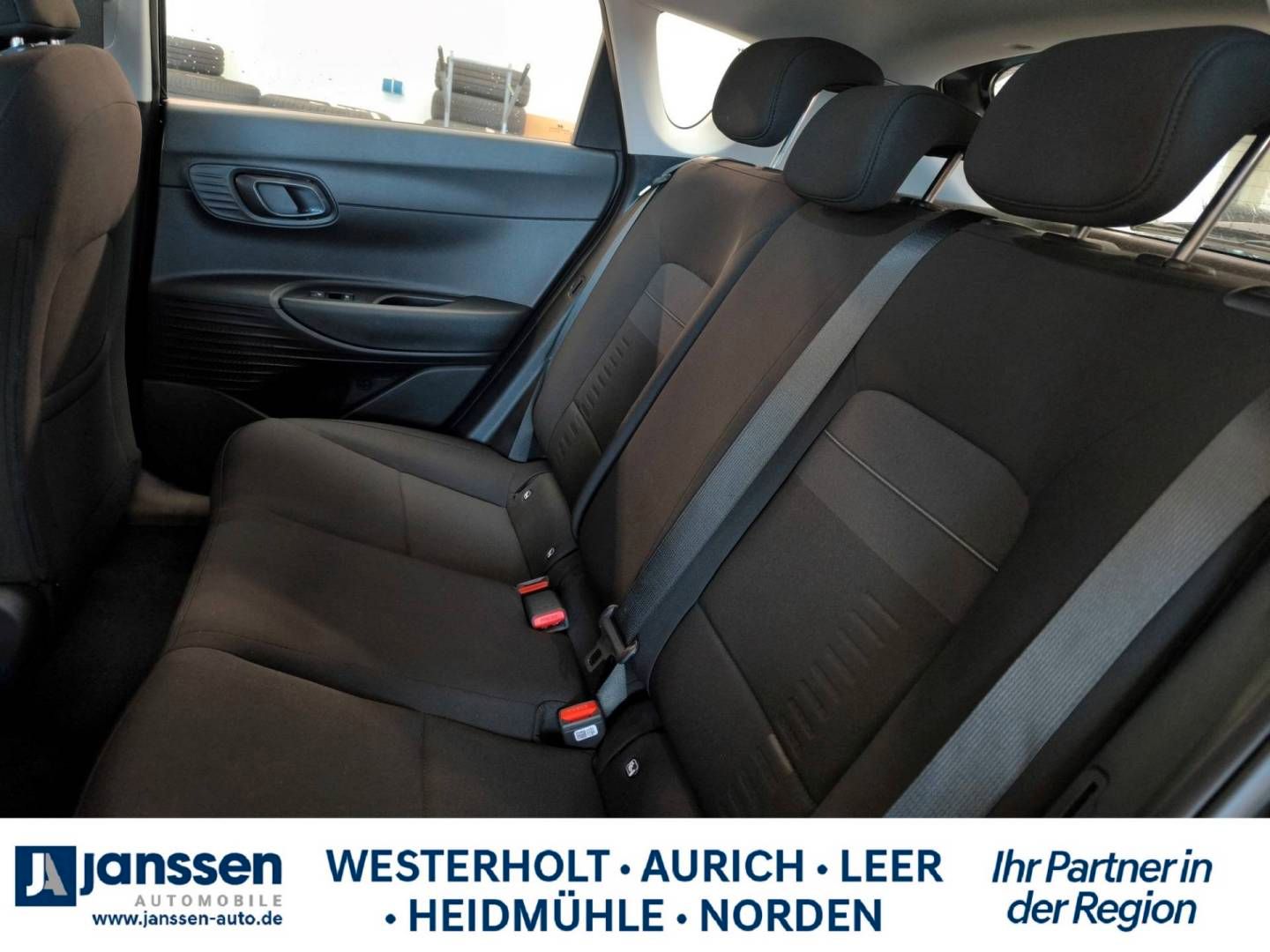 Fahrzeugabbildung Hyundai BAYON Trend, Komfortpaket, Navi, PDC hinten, Rüc
