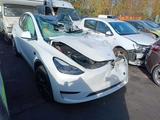 Tesla Model Y Basis RWD - Tesla Model Y Unfallwagen