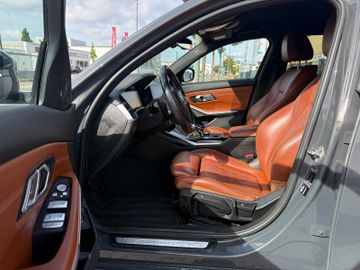 BMW 318 - 9
