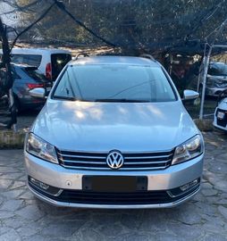Volkswagen Passat - 2