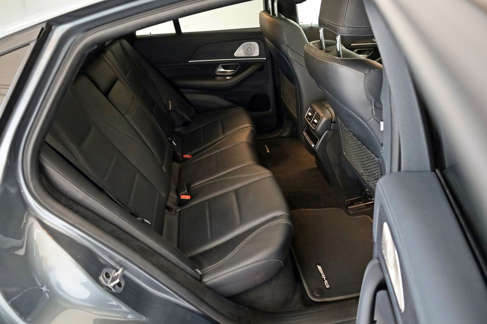 Fahrzeugabbildung Mercedes-Benz GLE 350de Coupe AMG line,Pano,HUD,360°,Burmester