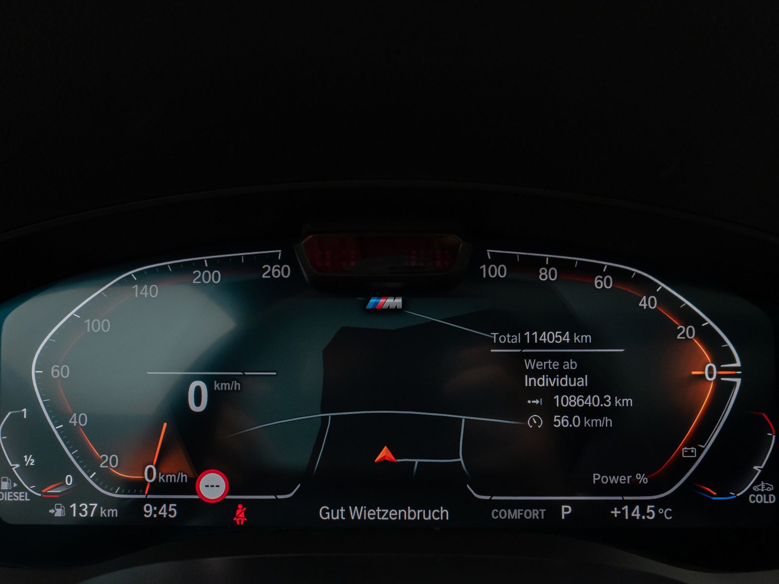 Fahrzeugabbildung BMW 530d  M Sport Panorama Kamera Laser HUD DAB HiFi