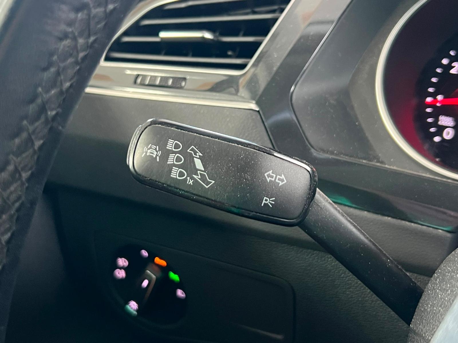 Volkswagen Tiguan Highline 4Motion |ACC|LED|DSG|AHK|1.HAND|